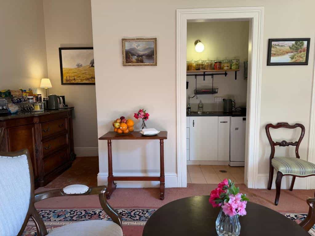 Rowan Brae guest lounge