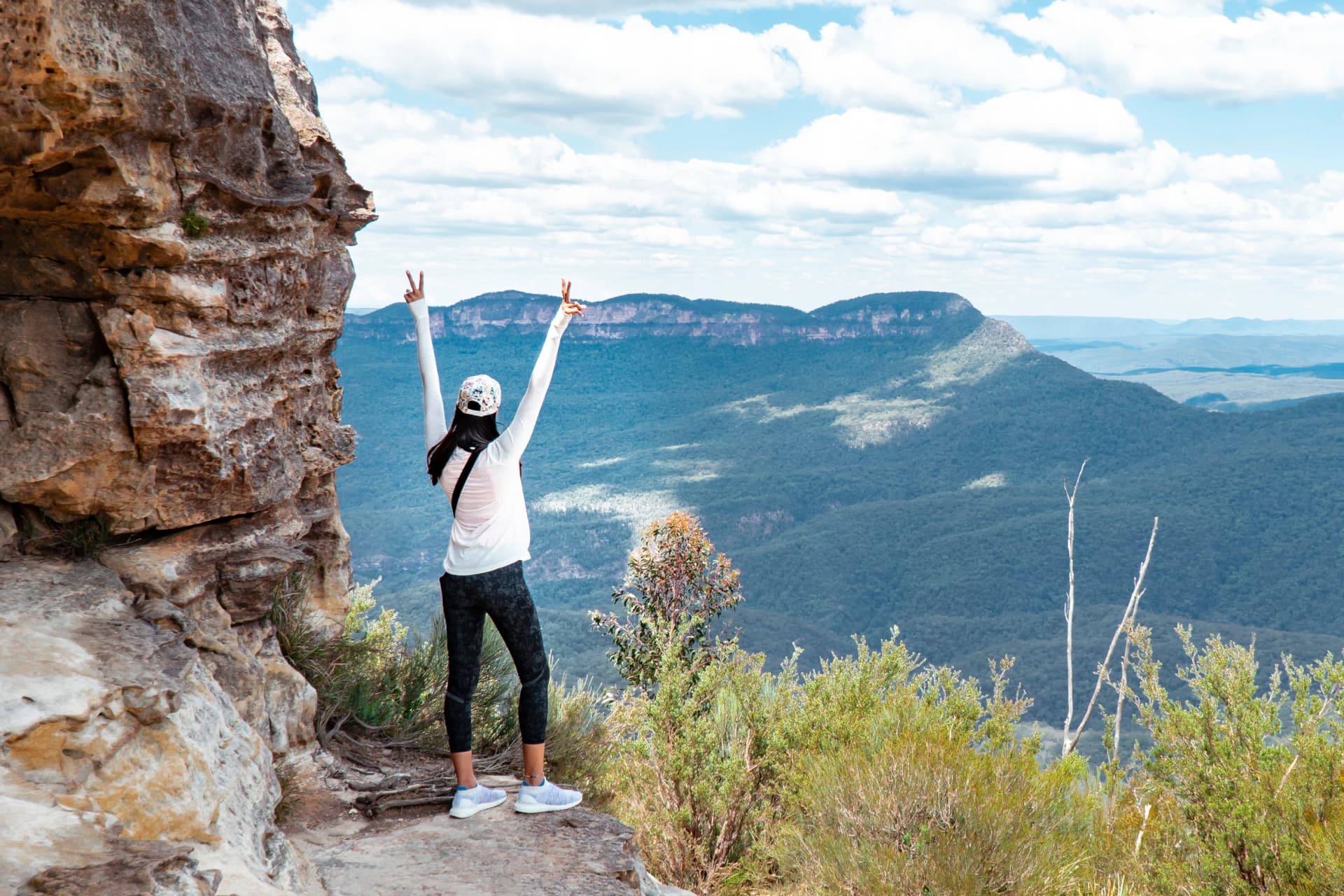 Hiker on a Blue Mountains cliff-top lookout