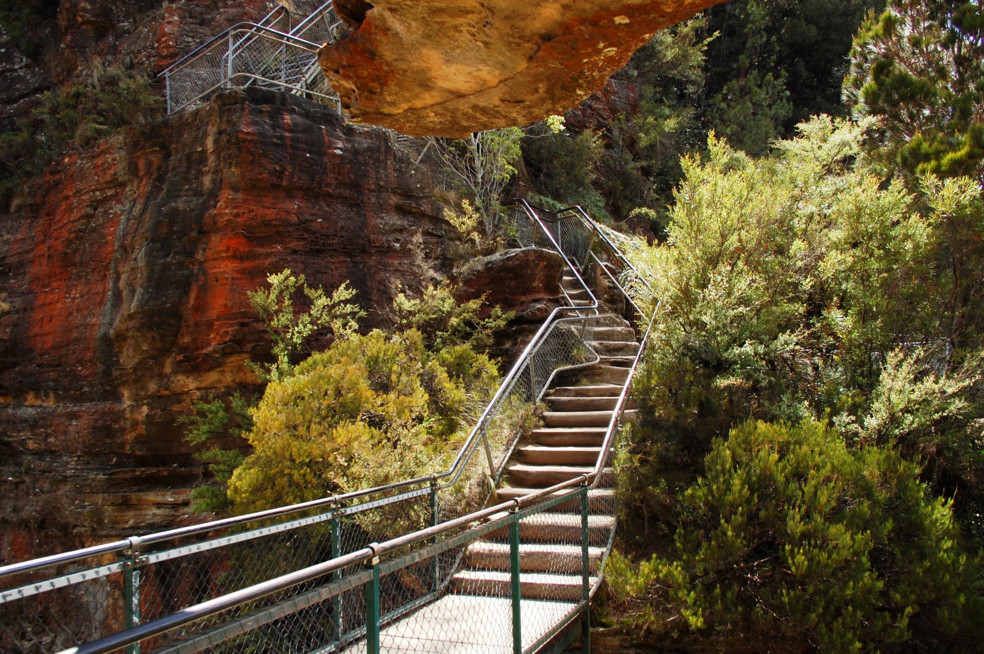 Take the Giant Stairway down beside the Three Sisters