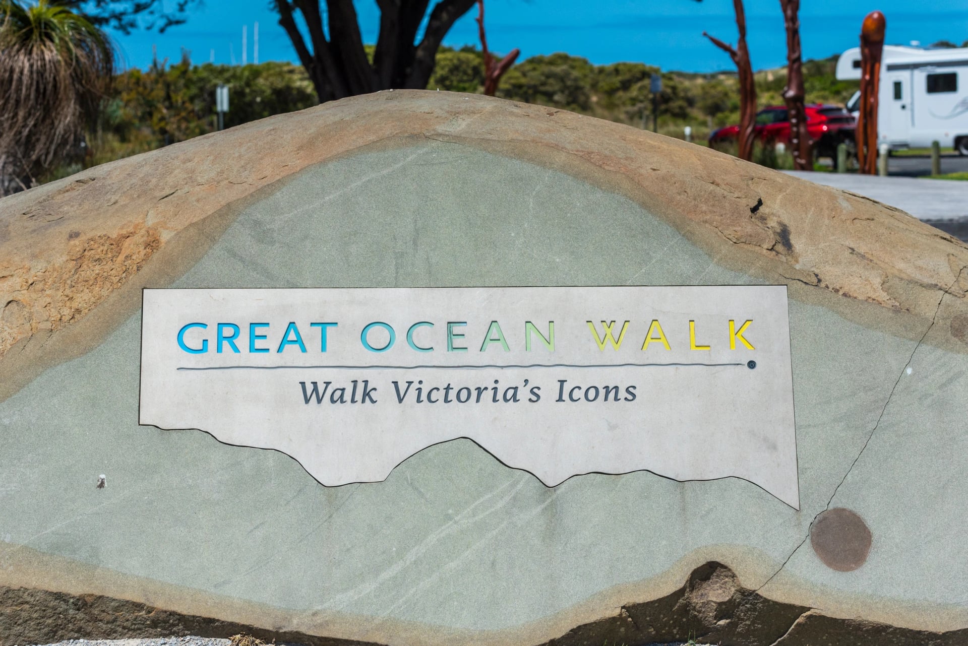 Set off past the Great Ocean Walk sign